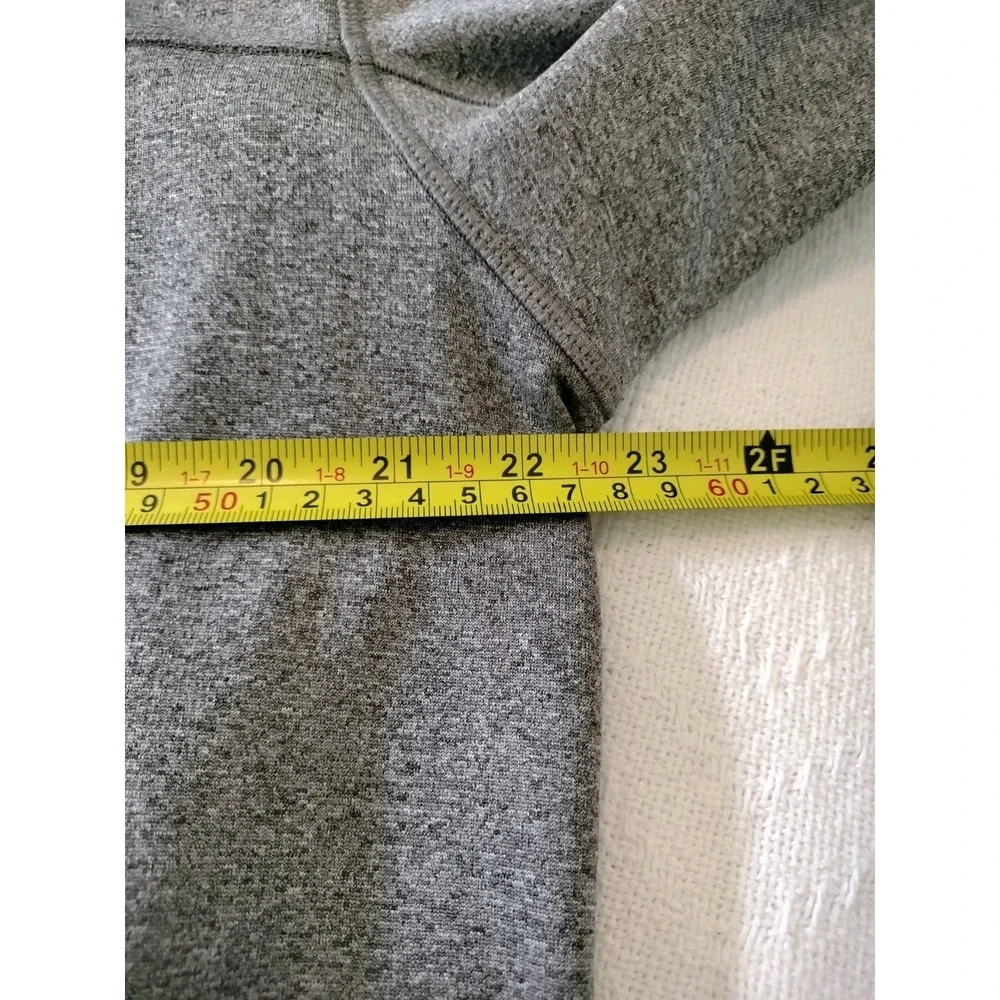 The North Face Men's Gray Performance Jacket - Size L - Missing Zipper Pull